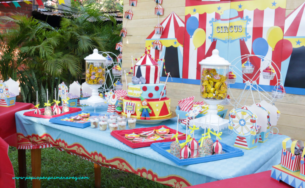 101 fiestas: 10 Ideas para tu mesa de dulces de ladybug  Ladybug birthday  party, Miraculous ladybug party, Ladybug party