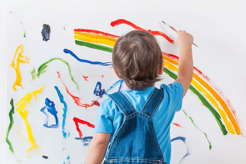 Beneficios de la pintura en los niños - Papis por primera vez